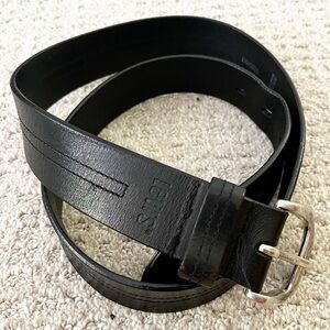Levis Mens Black Leather Belt Sz 38 Classic 1.5" Dress Formal Business Casual